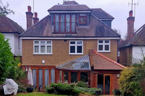 5 bedroom detached house for sale, Ringwood Avenue, London N2