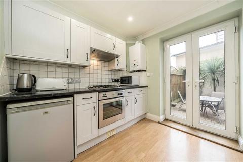 1 bedroom flat for sale, Dacre Park, London SE13