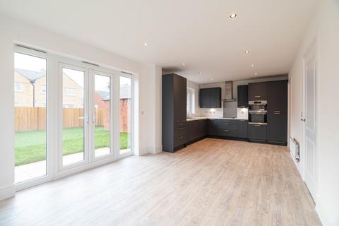 4 bedroom detached house for sale, Chalk Blue Close, Ambrosden OX25