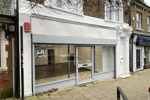 Shop to rent, Queens Road, Buckhurst Hill