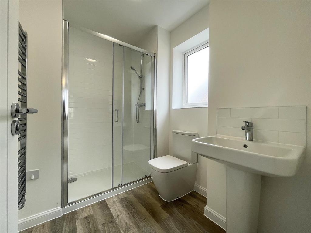 En Suite Shower Room