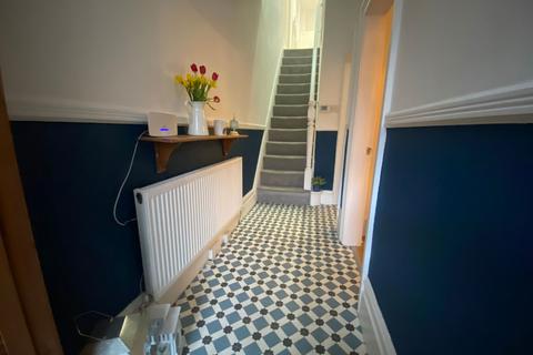 36 Thompson Lane, Chadderton, Oldham, OL9 8LT