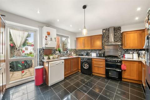 3 bedroom semi-detached house for sale, Hounslow, TW5