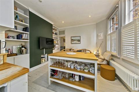 2 bedroom apartment for sale, North Avenue, Kew, TW9