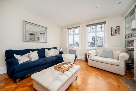 2 bedroom flat for sale, Baker Street, Marylebone NW1