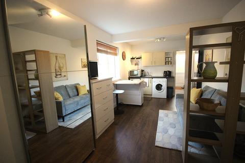 Studio to rent, St Brelade JE3