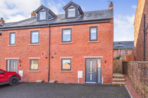 3 bedroom end of terrace house for sale, Elm Terrace, Penrith