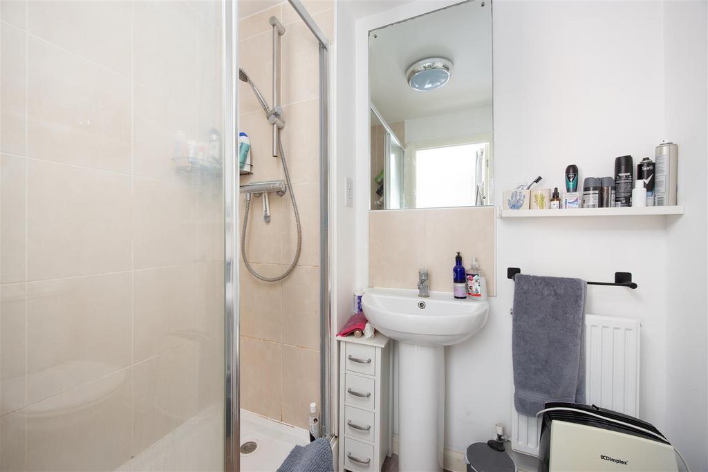 102 Ferris Way Trowbridge BA14 7 GX  (22).jpg