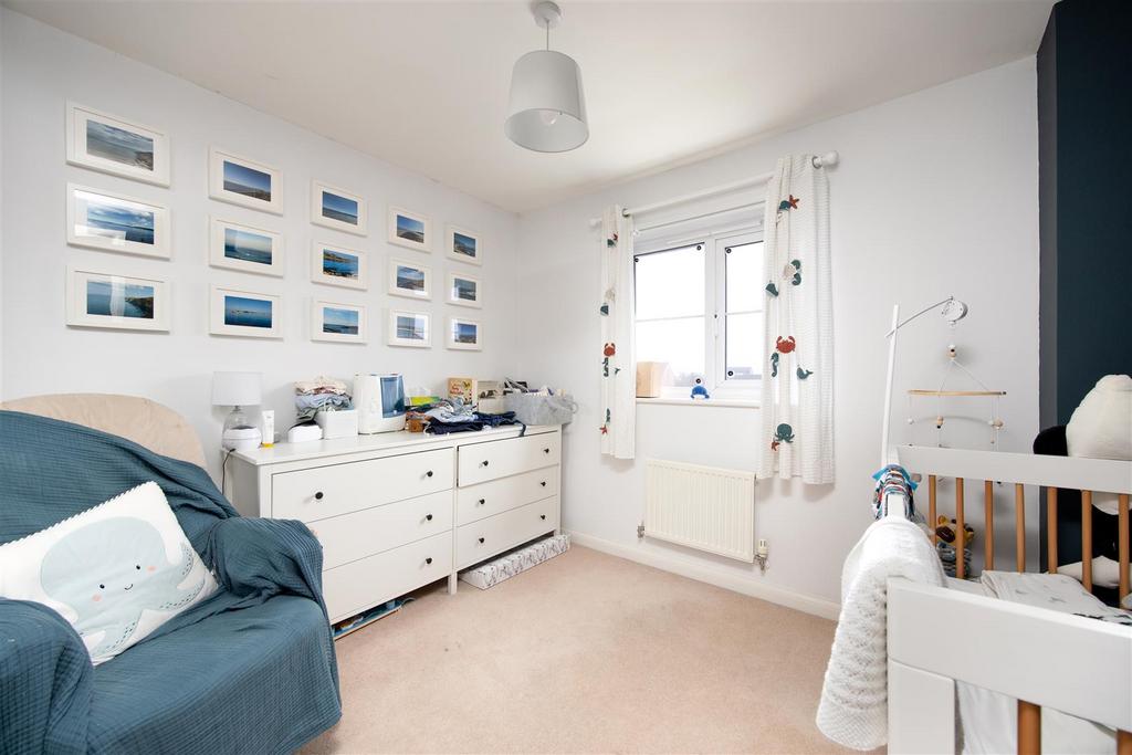 102 Ferris Way Trowbridge BA14 7 GX  (17).jpg