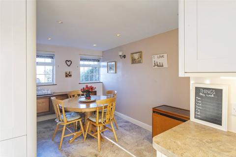 9 Broadway Road, Childswickham, Broadway, WR12 7HP
