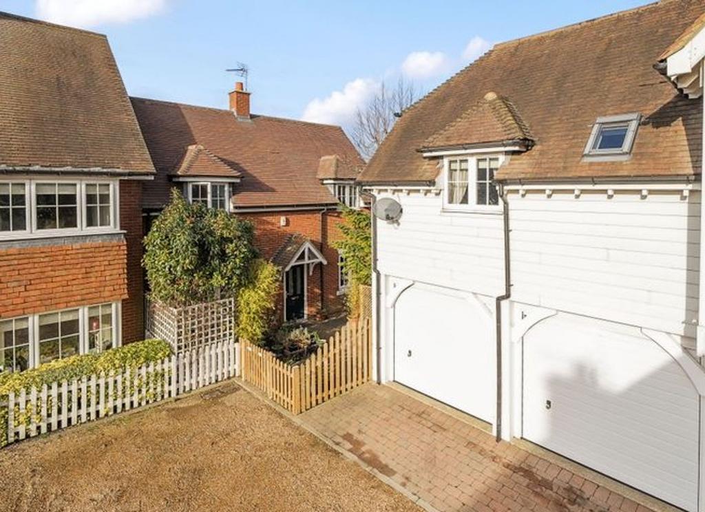 Main (1)