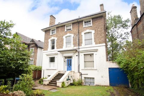 1 bedroom flat to rent, Hamlet Road, Upper Norwood, London, SE19