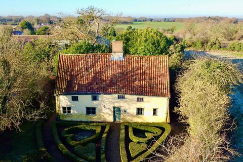 3 bedroom detached house for sale, Banham, Norfolk