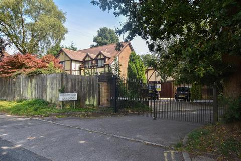 5 bedroom detached house for sale, Ridgewood Gardens, Hastings