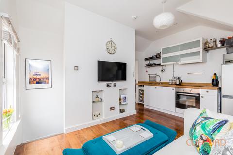 2 bedroom flat for sale, Old Shoreham Road, Hove BN3