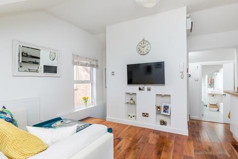 2 bedroom flat for sale, Old Shoreham Road, Hove BN3