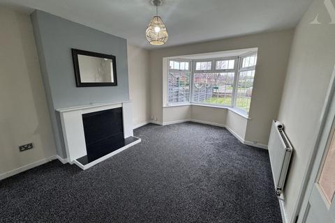 3 bedroom end of terrace house to rent, Fallowfield Road, Solihull, West Midlands