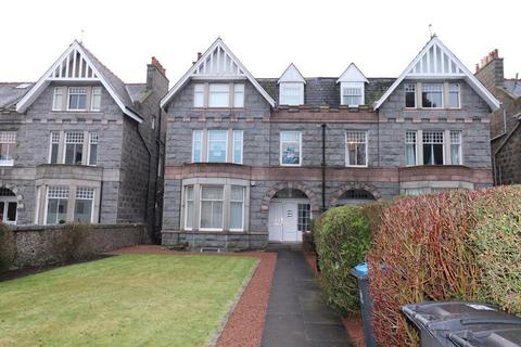 2 bedroom flat to rent, Queens Road, Aberdeen, AB15