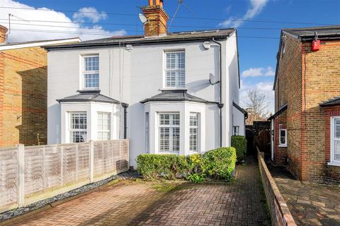 3 bedroom semi-detached house for sale, Lower Court Road, Epsom