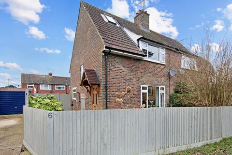 2 bedroom semi-detached house for sale, Halsford Lane, East Grinstead, RH19