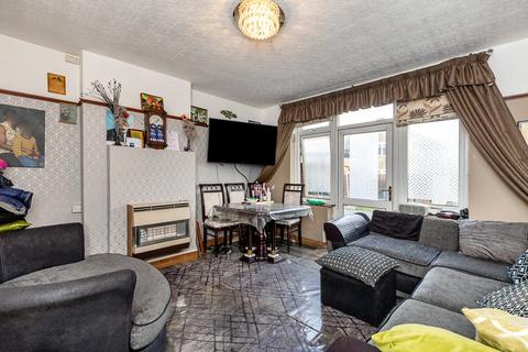 3 bedroom end of terrace house for sale, King Alfred Avenue, LONDON, SE6