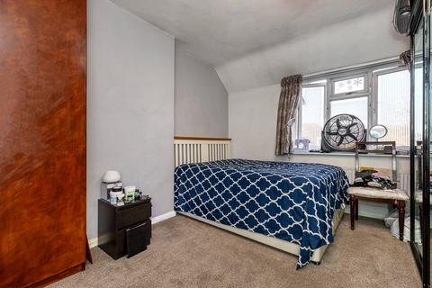 3 bedroom end of terrace house for sale, King Alfred Avenue, LONDON, SE6