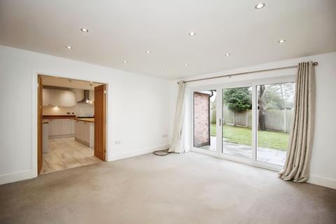 5 bedroom detached house for sale, Corner View, Melton Road, Queniborough, LE7