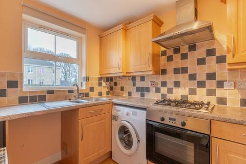 2 bedroom terraced house for sale, Swan Avenue, Bingley, West Yorkshire, BD16