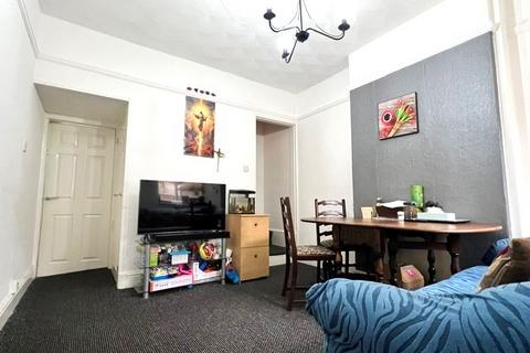 2 bedroom terraced house for sale, Chartley Road, Leicester LE3