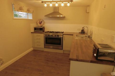 1 bedroom flat to rent, North Trade Road, East Sussex