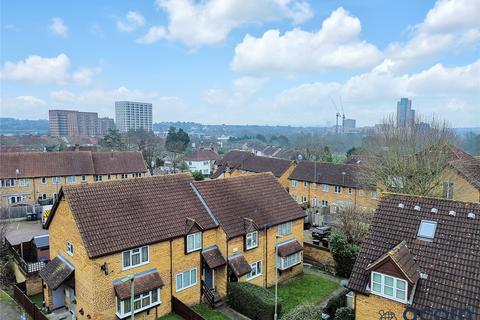 2 bedroom end of terrace house for sale, Snowdon Drive, Colindale NW9