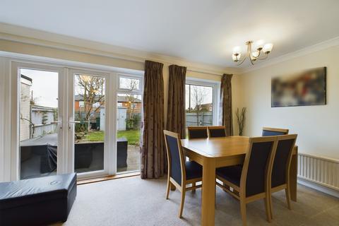 3 bedroom detached house for sale, Browns Road, Holmer Green