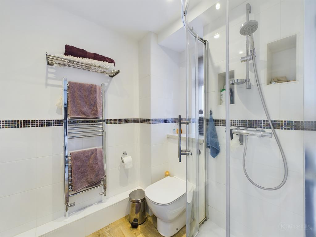 Ensuite