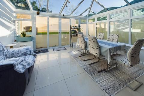 undefined, 3 Bed Home perfectly located next to St Andrews Park