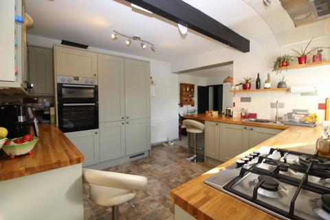 4 bedroom cottage for sale, Eagleswell Road, Boverton, Llantwit Major, CF61