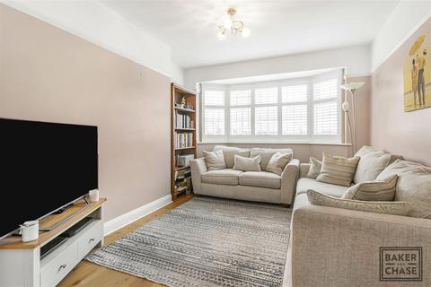 4 bedroom terraced house for sale, Baker Street, Enfield EN1