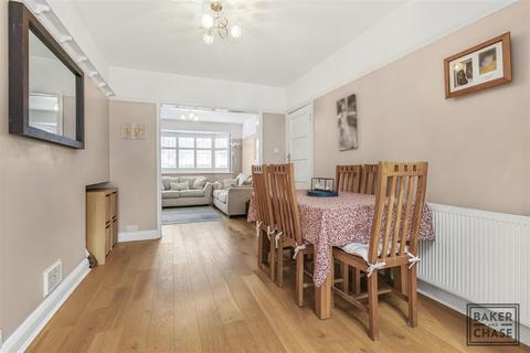 4 bedroom terraced house for sale, Baker Street, Enfield EN1