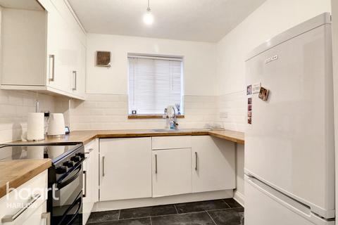 1 bedroom maisonette to rent, Aynsley Gardens, Harlow