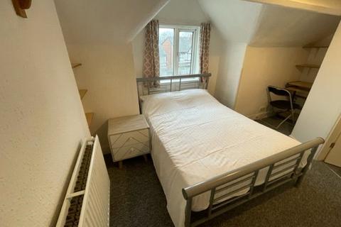 1 bedroom end of terrace house to rent, Room 4 186 Yardley Road, Acocks Green, Birmingham, B27