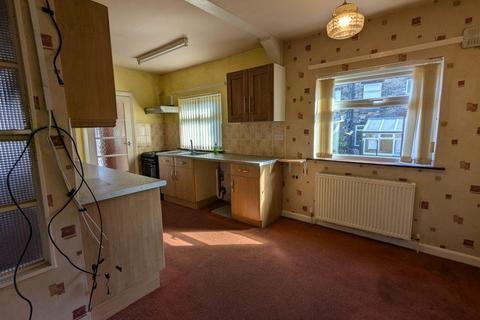 2 bedroom semi-detached bungalow for sale, 67, Speeton Avenue Bradford, BD7 4NQ