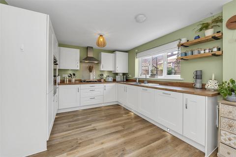 4 bedroom detached house for sale, Whorton Avenue, Bury St Edmunds