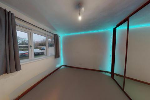 undefined, Kendal, Pufleet, RM19