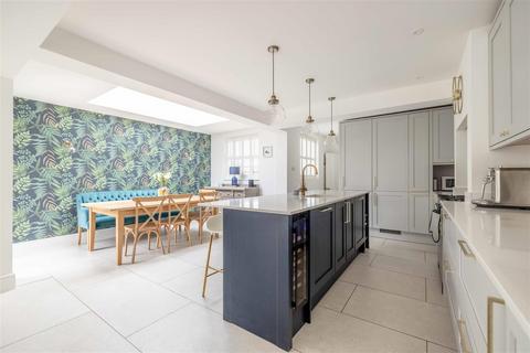 76 Albany Road, Old Windsor, Windsor, SL4 2QB