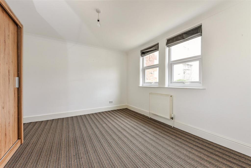 Bedroom One.jpg