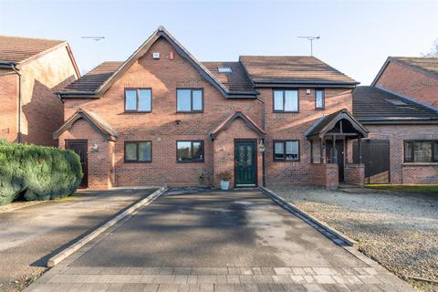 3 bedroom terraced house for sale, Ashbrook Crescent, Solihull