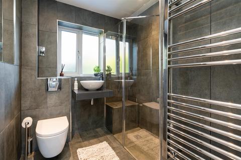 31 Ashbrook Crescent, Solihull, B91 3TD