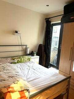 1 bedroom ground floor flat to rent, Zurich House, 6 Hatfield Road, London E15