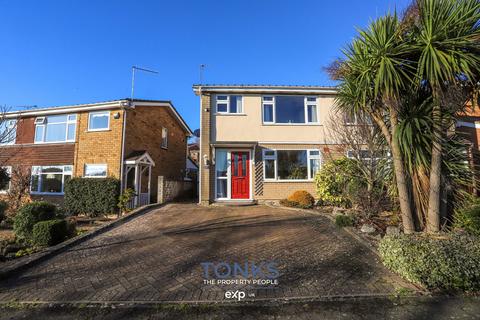 3 bedroom semi-detached house for sale, Stamford Road, Brierley Hill DY5