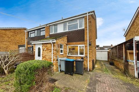 43 Colwell Drive, Witney, OX28 5NJ