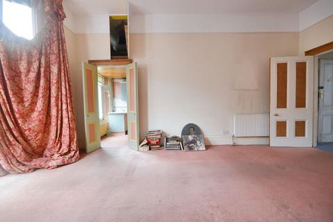 1 bedroom flat for sale, Holland Road, London W14